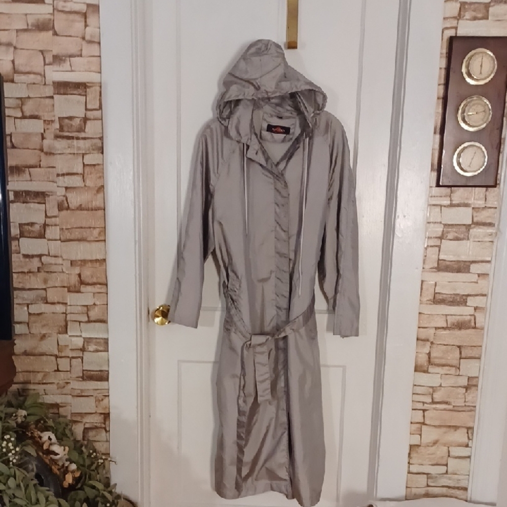 Alorna Hooded Lightweight Packable Trench Coat Water Resistant